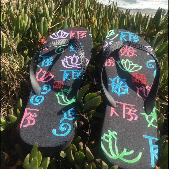 Rebel Buddha sandals - Picture 4 of 4